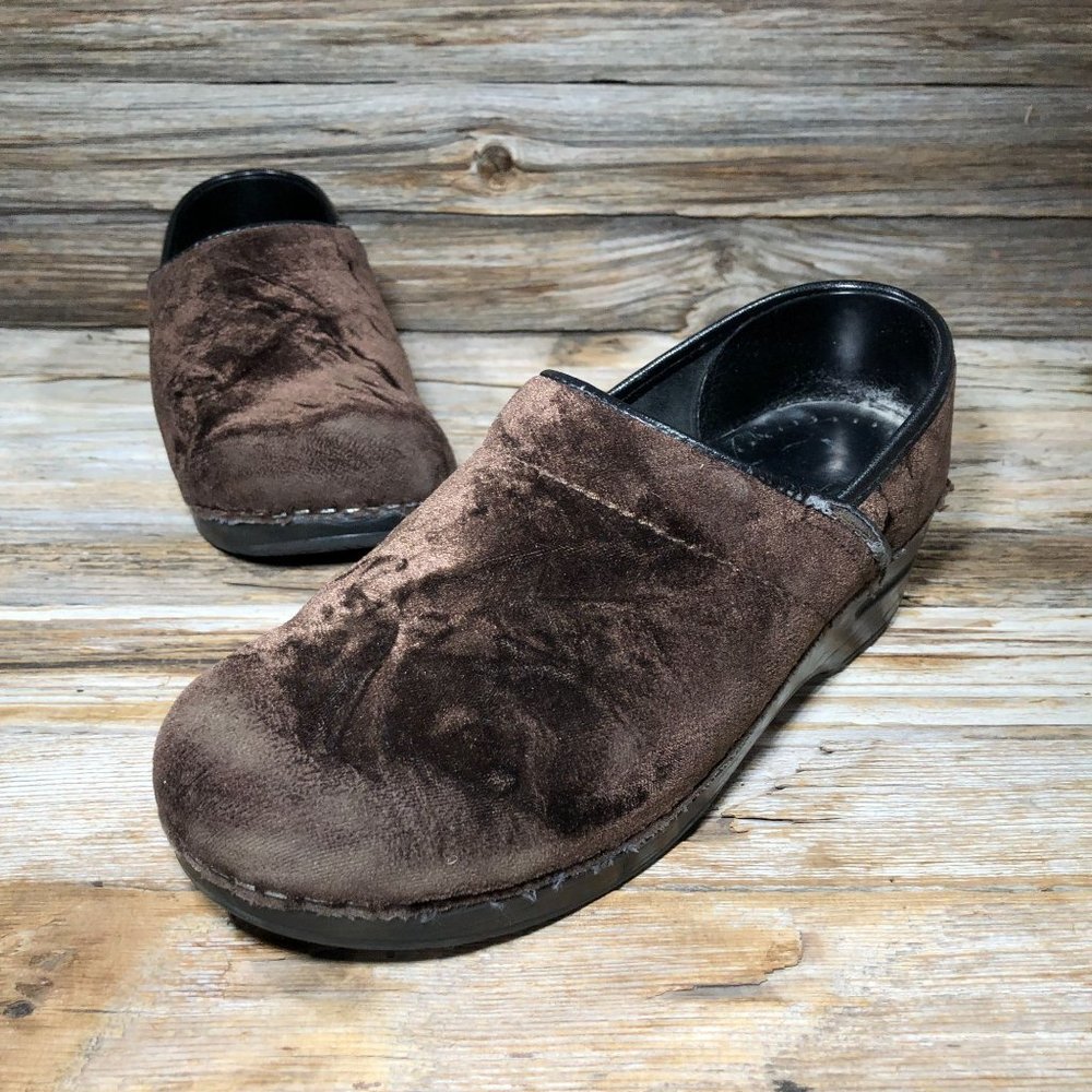 Dansko Brown Velvet Slip On Clogs Women US 7, EUR 37